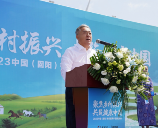 有机黄芪产业驶入新“蓝海”，扬子江药业集团带动农户走上一“