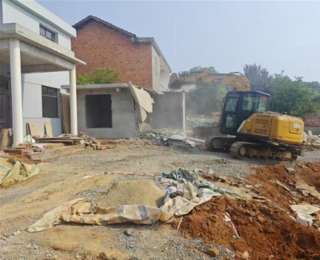江夏区山坡街严厉打击违法建设