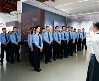 警校携手“行走的团课”：以科技与青春共筑平安防线