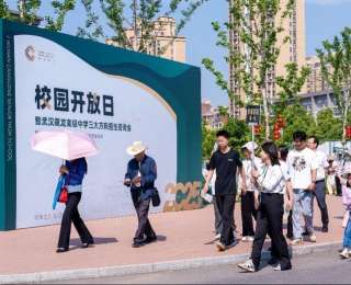 武汉藏龙高中开放日迎来三方大咖，共探教育资源共享与科技人才培育