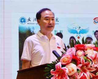 武汉晴川学院校长汪彬寄语青年学子：乘时代长风，谱青春华章