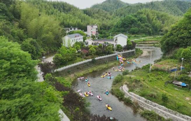 “五一”趣崇阳 | 约起来！湖北首个桨板漂流项目激情开漂