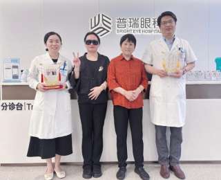 自驾700公里“奔现”网友医生 托付一家三代眼健康  ——湖北普瑞眼科医院以专业守护“全生命周期”光明承诺
