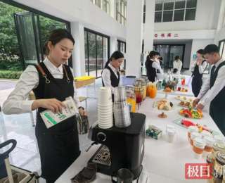 学习职业榜样、争做奋进榜样，湖北省武昌职业学院职教周活动举行