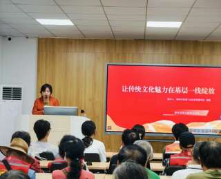 校社联动破壁垒，让中医药文化在基层“落地生根”