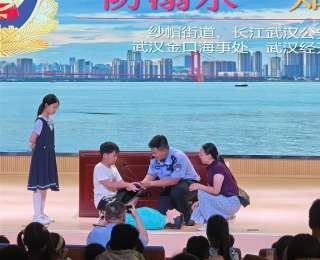 长航民警进校园：警校联动筑牢防溺水安全防线