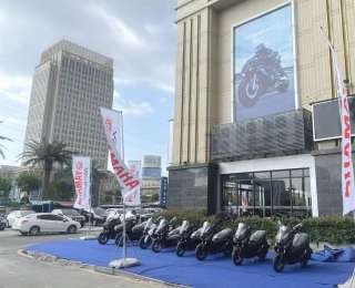 雅马哈中排店落户汉口北，600㎡展厅 + VR 骑行，开启机车潮玩新体验