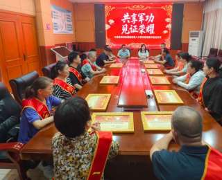 光荣！武汉江夏为10名现役军人家庭集中送喜报