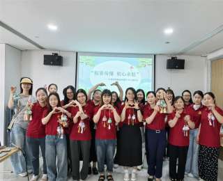 在香囊与问答里感受传统文化魅力，他们这样过端午！