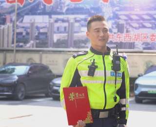 8分钟紧急救人的东西湖辅警蔡俊男获评“见义勇为”