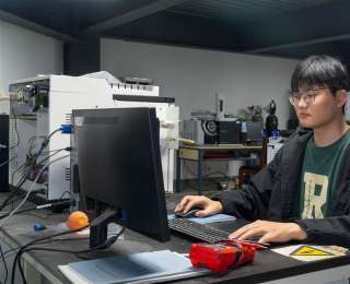 “00后”乡村少年成为浙大准博士生，研究生期间发表4篇SCI论文，还曾捐髓救人