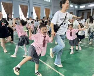 幼儿园端午六一融合运动会：古韵童趣交织，亲子共赴欢乐“粽”宴
