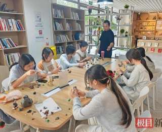 非遗“碰”上设计，大学生们用面团玩转变形记
