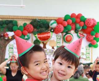 西瓜撞上端午节！武汉萌娃变身“小瓜农”，幼儿园里玩转“甜蜜派对”