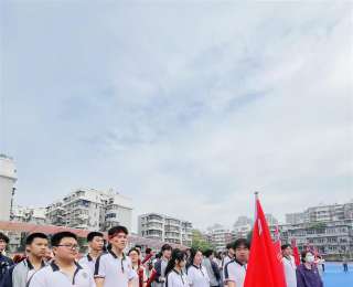 母校温情助力高考：高三学子沉浸式体验加油活动