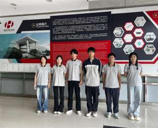武汉市仪表电子学校创新创业社团走进企业，开启创新创业学习之旅