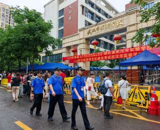 高考考场“安安静净”，江岸城管四重保障护梦启航