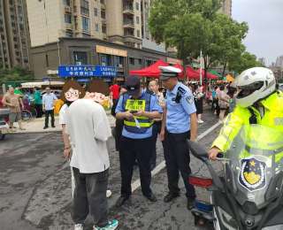 十分钟！民警为高考生紧急补办身份证明