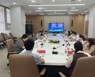 武昌举办“对话人才需求·共绘发展新篇”政企恳谈会