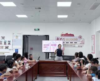 武汉光谷华诚里社区举行亲子珍珠DIY品鉴会