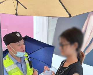 女孩来汉旅游时遗失手机，警务站民警帮她找回