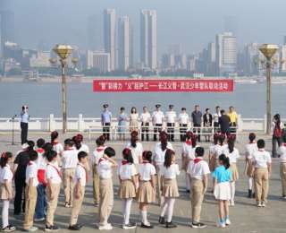 萌娃闯警营！解锁防溺水的N个安全技能