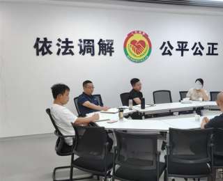 法院、社区“拧成绳”，离婚纠纷“不打结”