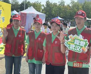 助力“汉马小勇士亲子跑”，“志愿红”绘就爱心画卷