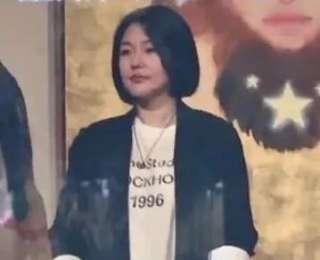 小S和老公许雅钧现身二女儿Lily画展！时隔4个多月首度亮相，范玮琪陈建州夫妇、蔡康永、贾静雯等人送祝贺