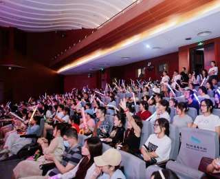报告厅化身Live现场，湖北“图书馆青春歌会”为毕业生送上书单行囊