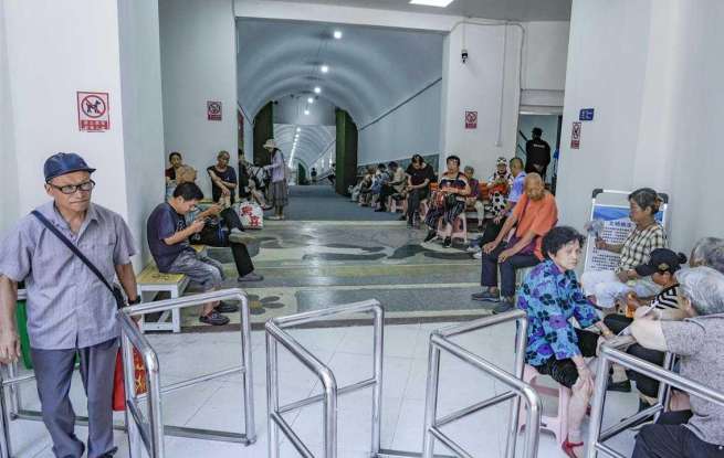 武汉市三处人防工程纳凉点7月1日起对外开放，外地游客来武汉首站打卡防空洞