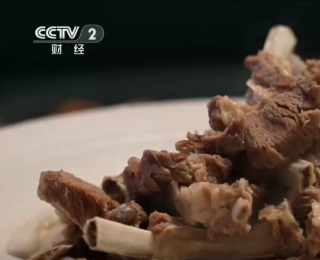 羊汤、火腿、冷馄饨……探寻各地独特的夏日美食，你最爱哪一款
