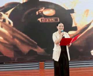 诵峥嵘岁月，奏和平之声！武汉盘龙一小主题教育音乐会凝聚奋进力量