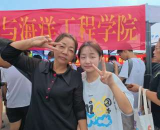 十五岁上大学逐梦深蓝，武汉交通职业学院迎来首位10后新生