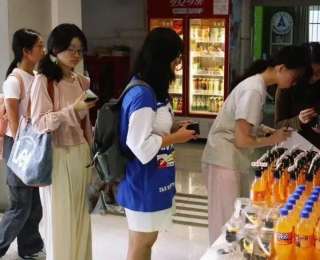 暖心送考！中南大法学院送考 “三件套” 仪式感拉满