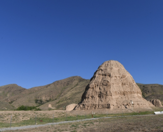 贺兰山麓，万年史诗与光影传奇之旅