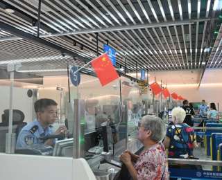 机场年内出入境客流破300万人次 厦门口岸迎来出入境旅游热潮