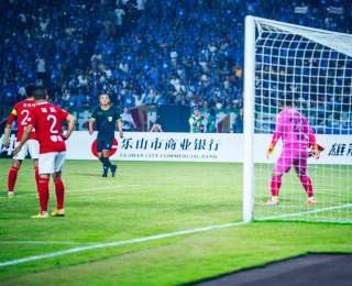 金融赋能，乐山商行助力文旅“繁花竞放”