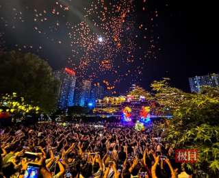 国庆假期湖北A级景区迎客2036余万人次，恩施机场出入境9成是外宾