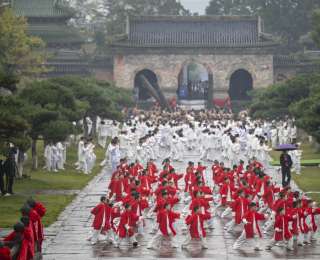 国际人士武当山问道太极