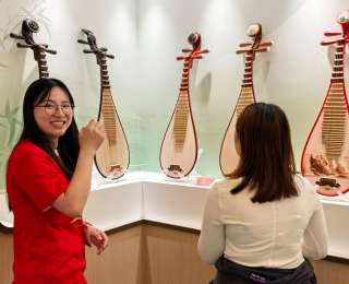 从“懂五线谱”到“会编程” 上海国际乐器展勾勒行业未来方向