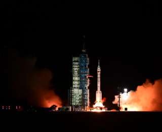 神舟二十一号载人飞船发射取得圆满成功 我国2025年载人航天发射任务圆满收官