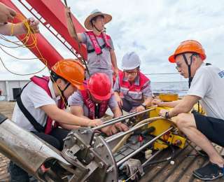 深蓝梦想2035环球海洋科考起航