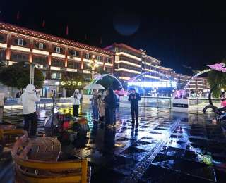 四川甘孜接待游客量創同期歷史新高