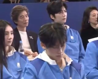 徐晟津就直播時睡著道歉