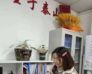 “自己淋過雨，所以想幫別人撐一把傘” 湖工大00后女生病愈后傳遞溫暖