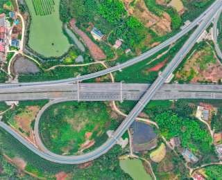 赤壁長江大橋東延段通過驗收，湖北到湖南廣東再添大通道