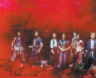 新版舞剧《铁道游击队》首演 “铁血”表达焕新红色经典