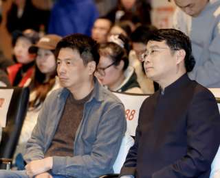 《老板是新人》开播，经济学家管清友：国内首个“厂综”对经济研究者而言“意义特殊”