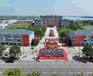 乘風舉翼 續(xù)寫輝煌——解碼“湖北航?，F(xiàn)象”